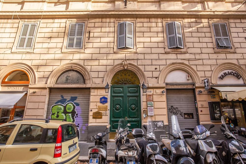 Roma Da Noi Bed & Breakfast Екстериор снимка